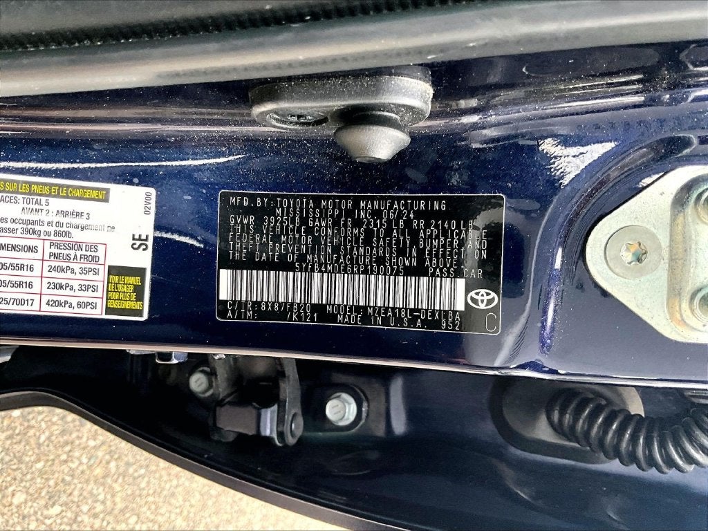 2024 Toyota Corolla LE