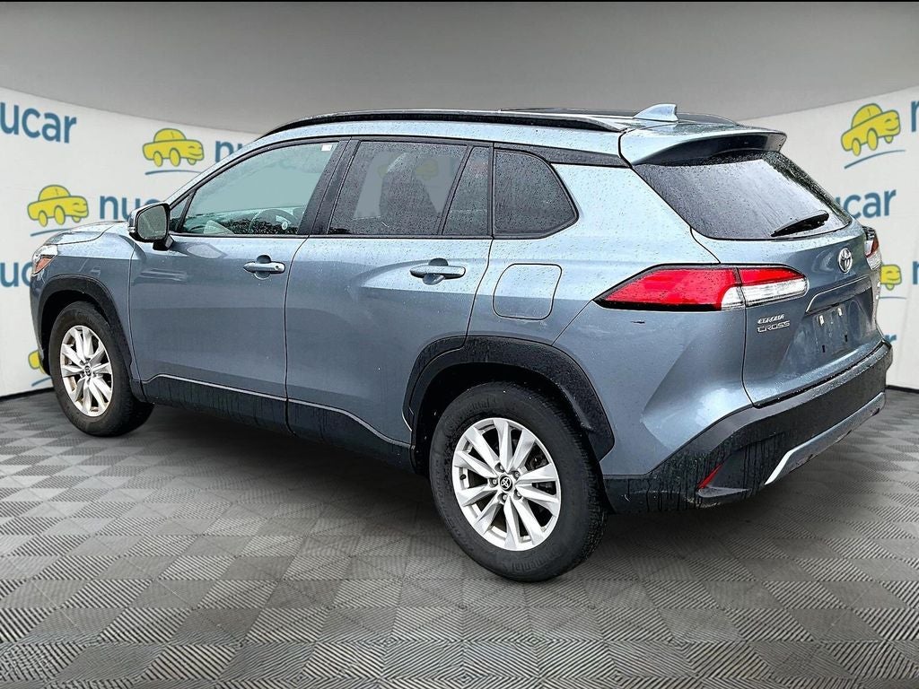 2023 Toyota Corolla Cross LE