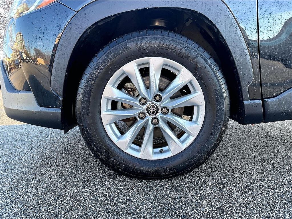 2022 Toyota Corolla Cross LE