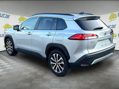 2025 Toyota Corolla Cross XLE