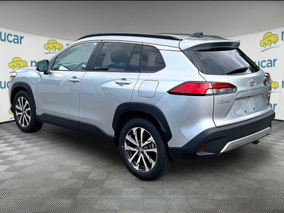 2025 Toyota Corolla Cross XLE