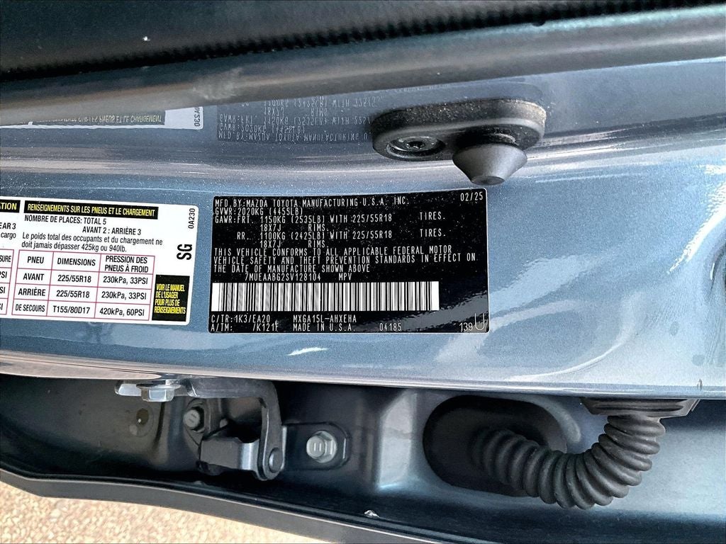 2025 Toyota Corolla Cross XLE