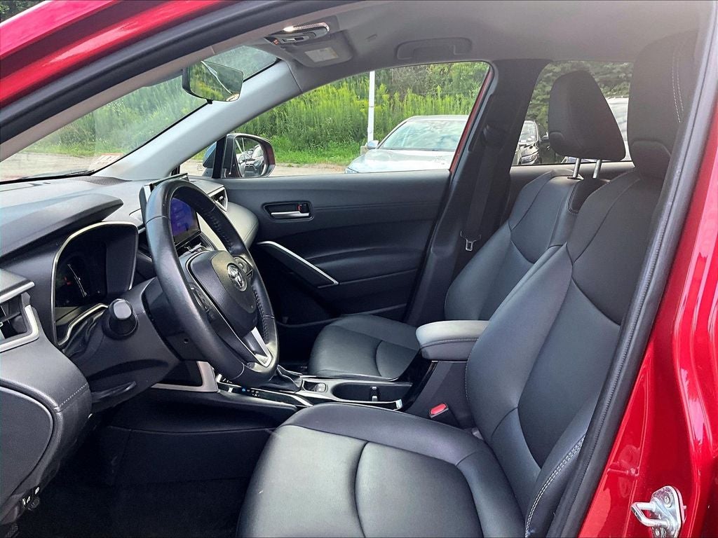 2025 Toyota Corolla Cross XLE