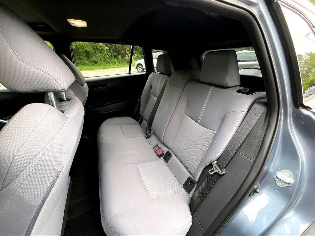 2023 Toyota Corolla Cross Hybrid SE