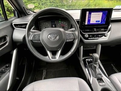 2023 Toyota Corolla Cross Hybrid SE