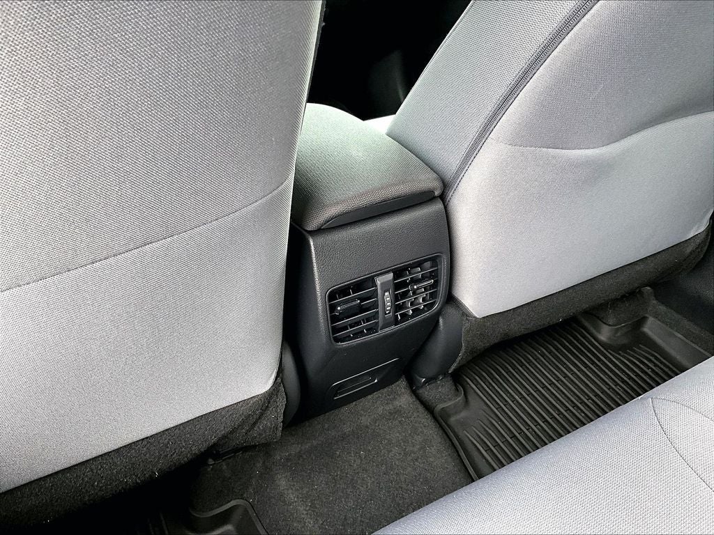 2023 Toyota Corolla Cross Hybrid SE