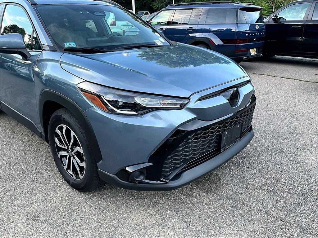 2023 Toyota Corolla Cross Hybrid SE