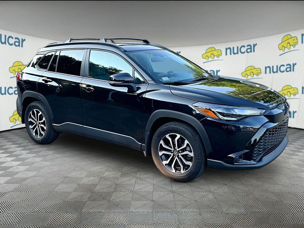 2025 Toyota Corolla Cross Hybrid SE