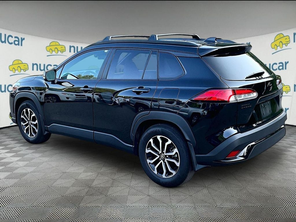 2025 Toyota Corolla Cross Hybrid SE