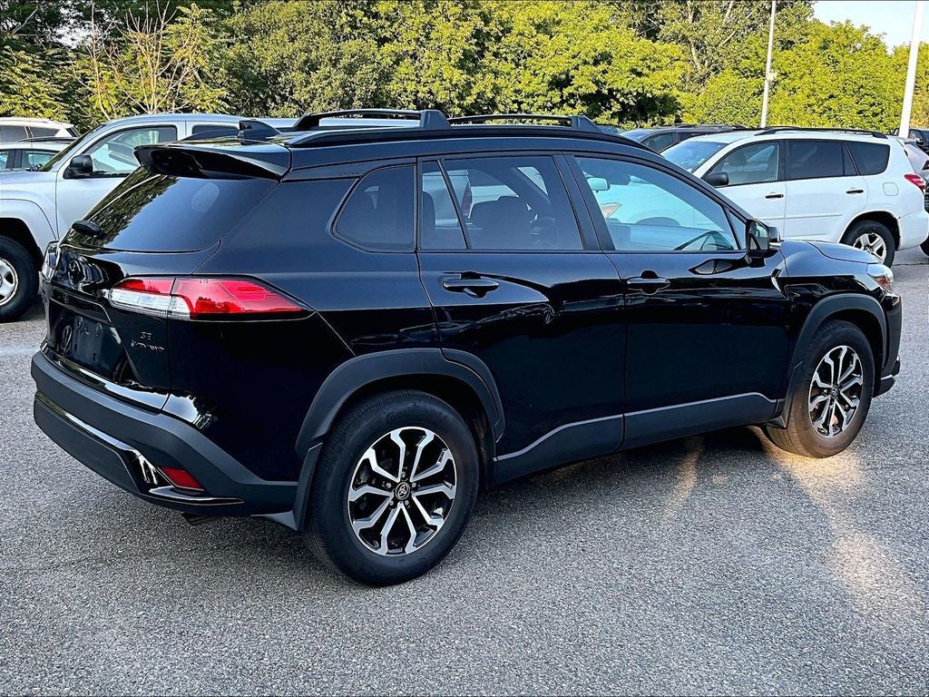 2025 Toyota Corolla Cross Hybrid SE