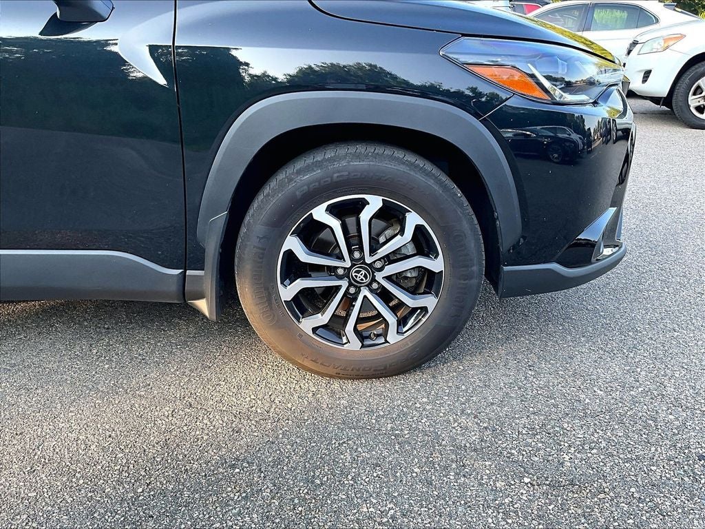 2025 Toyota Corolla Cross Hybrid SE