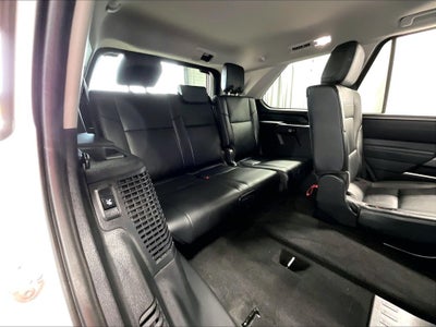2024 Toyota Sequoia SR5