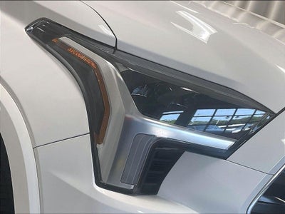 2024 Toyota Sequoia SR5