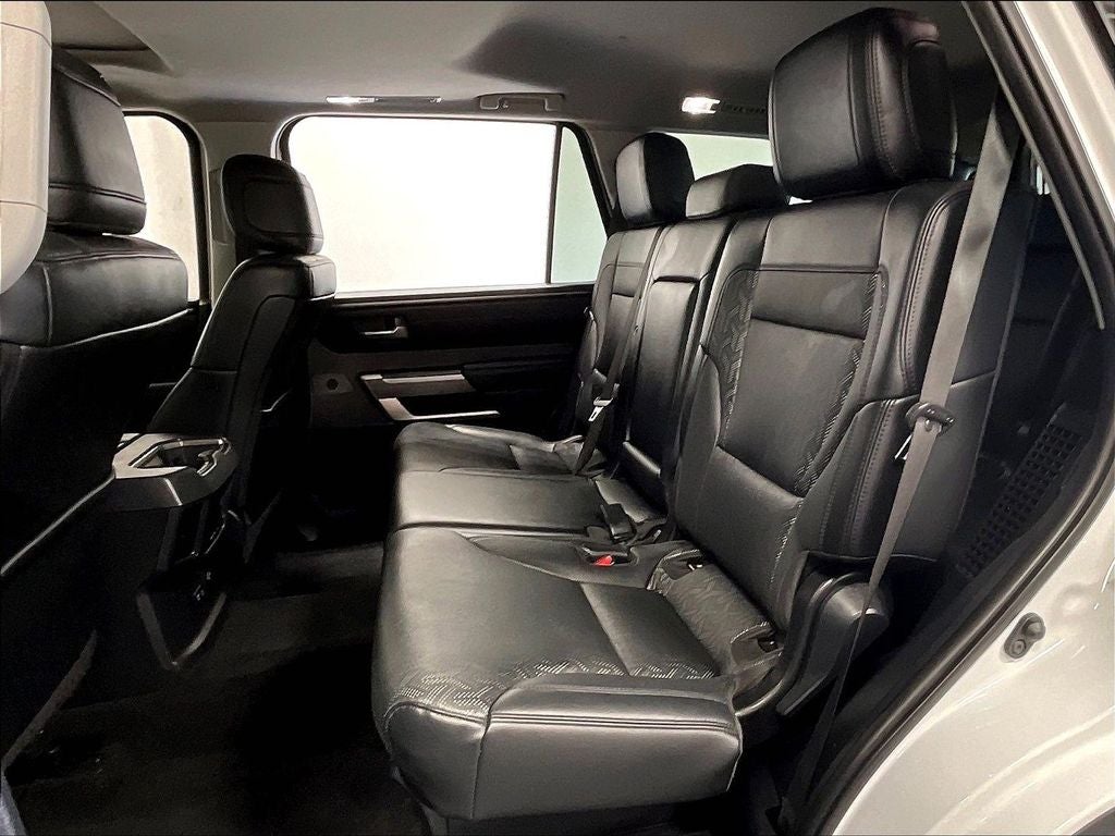 2024 Toyota Sequoia SR5