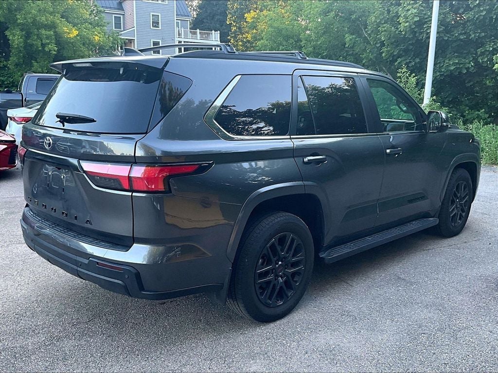 2024 Toyota Sequoia SR5