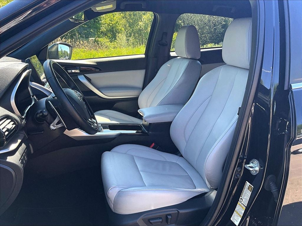 2024 Mitsubishi Eclipse Cross SEL