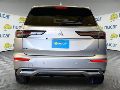 2025 Mitsubishi Outlander SE