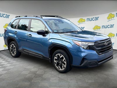 2025 Subaru Forester Base