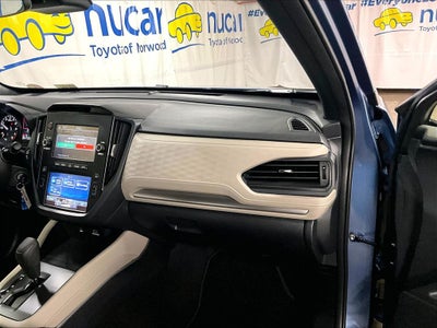 2025 Subaru Forester Base