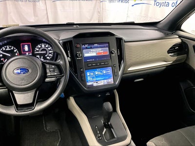 2025 Subaru Forester Base