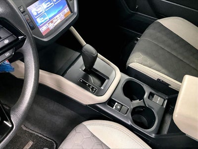 2025 Subaru Forester Base