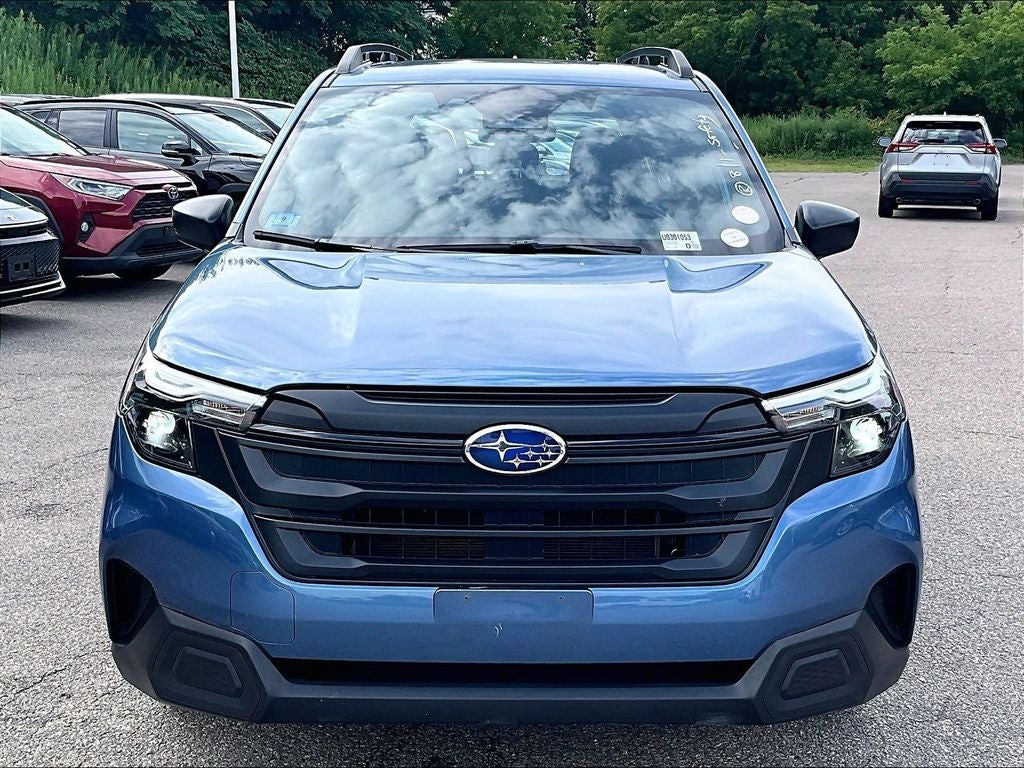 2025 Subaru Forester Base