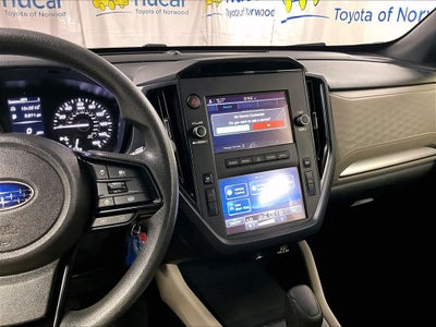 2025 Subaru Forester Base