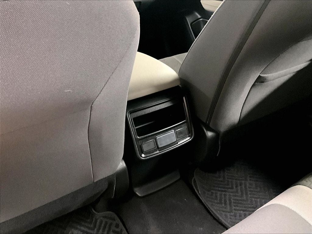 2025 Subaru Forester Base