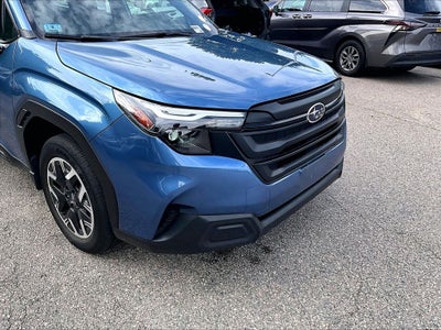 2025 Subaru Forester Base