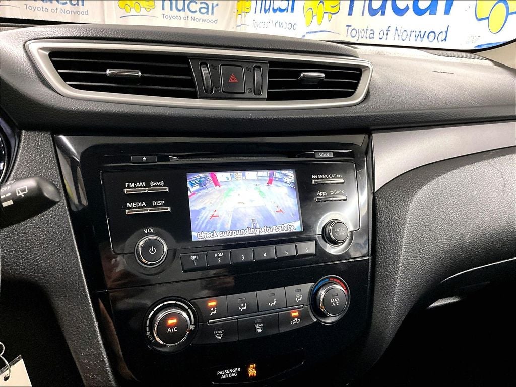 2016 Nissan Rogue S