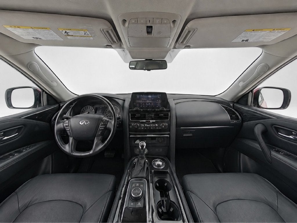 2022 INFINITI QX80 LUXE