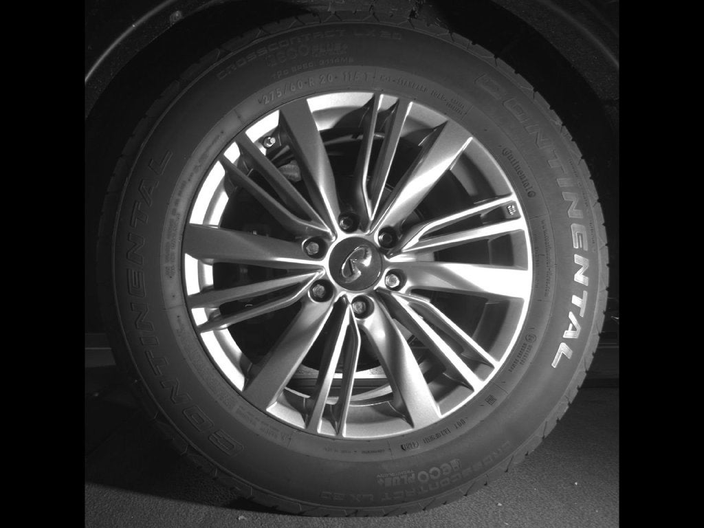 2022 INFINITI QX80 LUXE