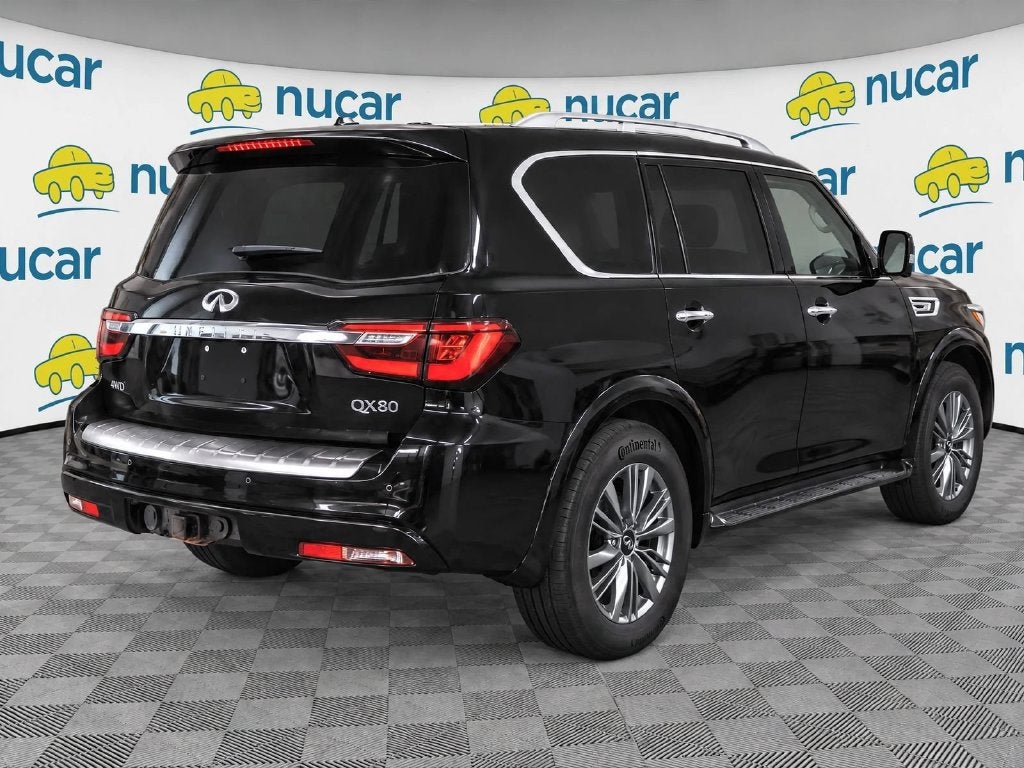 2022 INFINITI QX80 LUXE