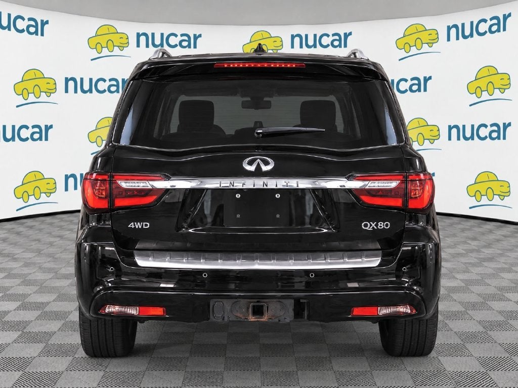 2022 INFINITI QX80 LUXE
