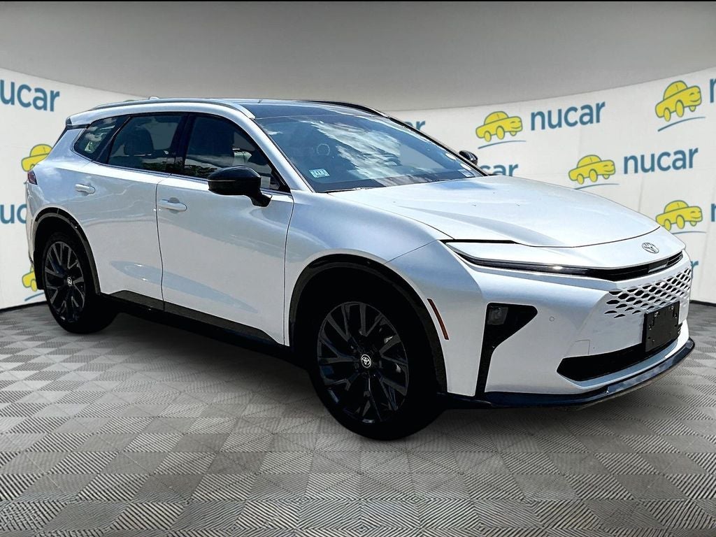 2025 Toyota Crown Signia Limited