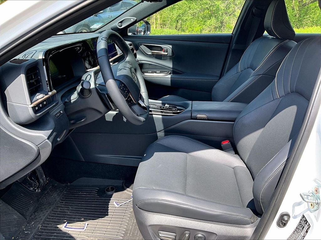 2025 Toyota Crown Signia Limited