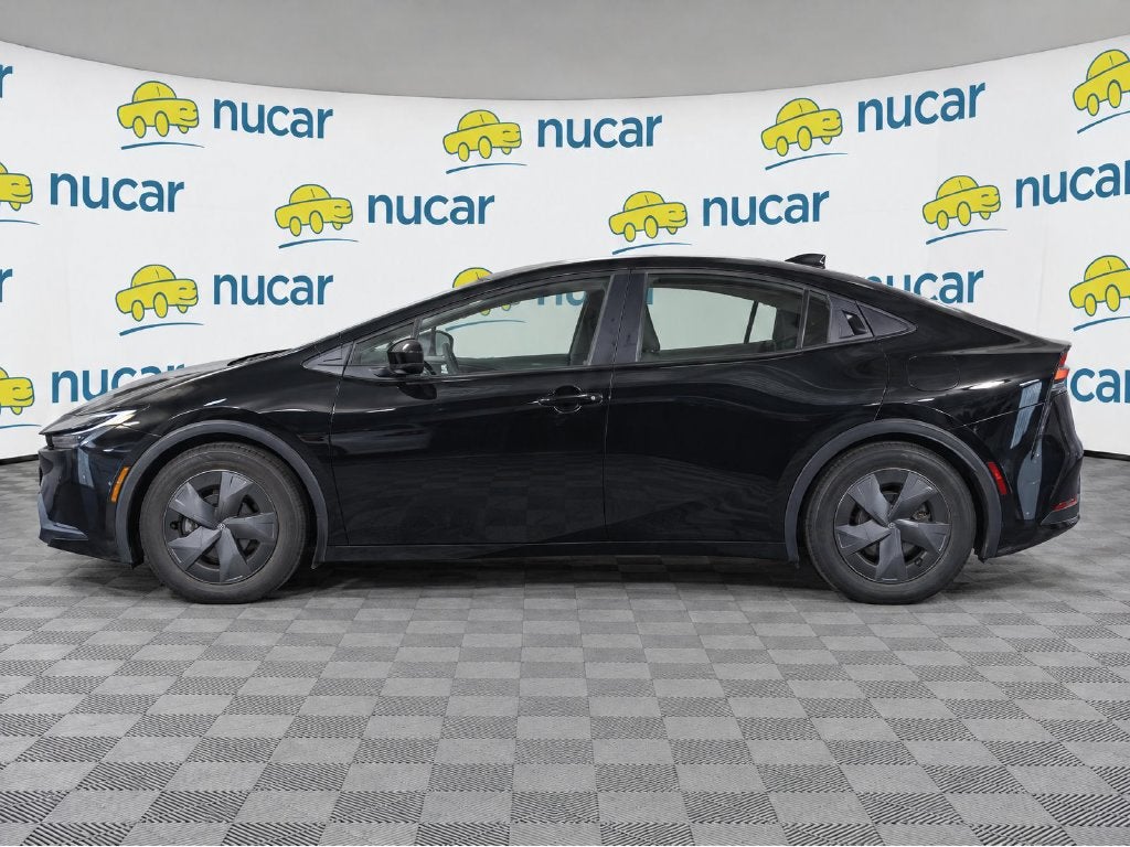 2024 Toyota Prius LE