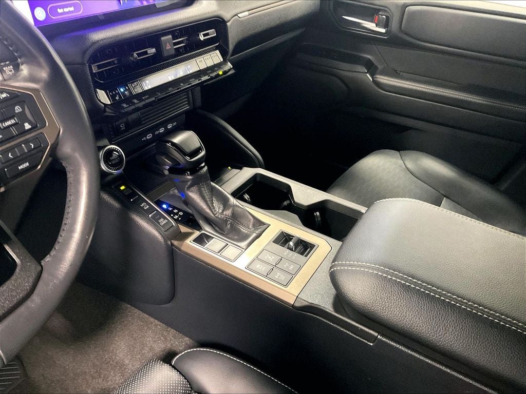 2024 Toyota Land Cruiser Base