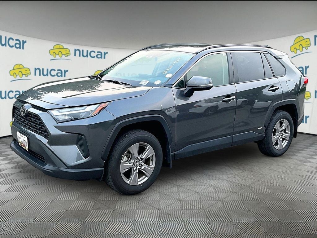 2025 Toyota RAV4 Hybrid XLE
