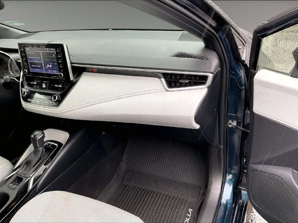 2021 Toyota Corolla Hatchback SE